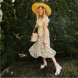 Ivy City Co Lemon Drop Midi Dress - Size Medium